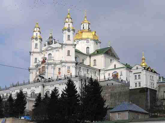 Новые власти Украины продолжают гонения на церковь