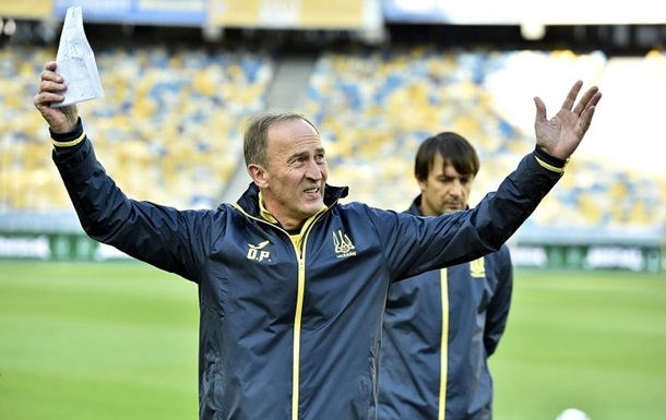 Петраков определился с заявкой на матч против Франции