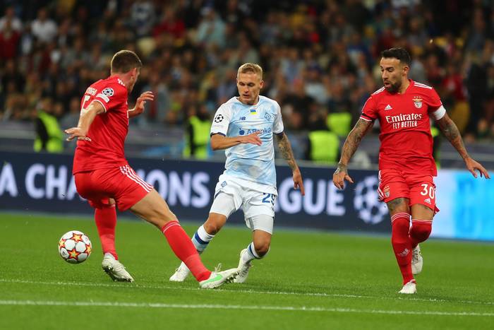 Кадр с матча Динамо - Бенфика