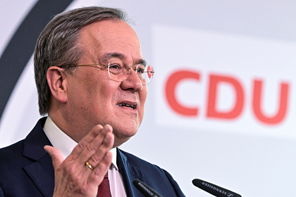 Армин Лашет