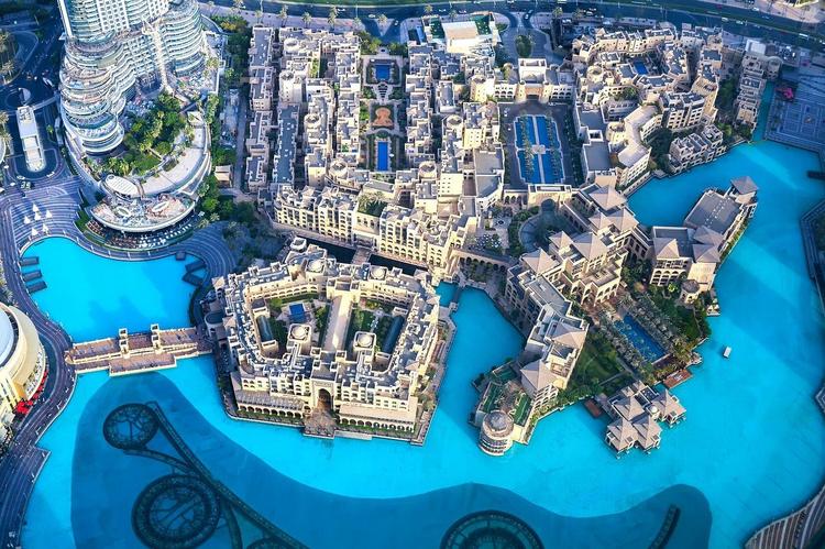 Летите Emirates в Дубай? Не забудьте получить бесплатные билеты
