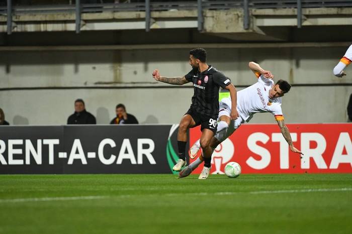 Заря проиграла Роме