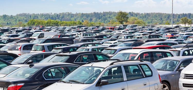 Сколько стоит припарковаться в лондонском аэропорту Хитроу?