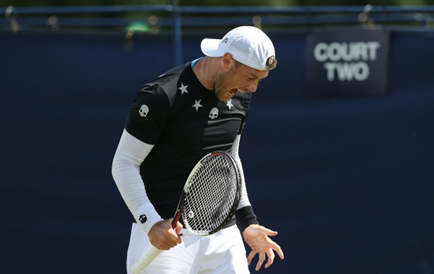 Марченко выиграл челленджер в Италии, одолев в финале Энди Маррея