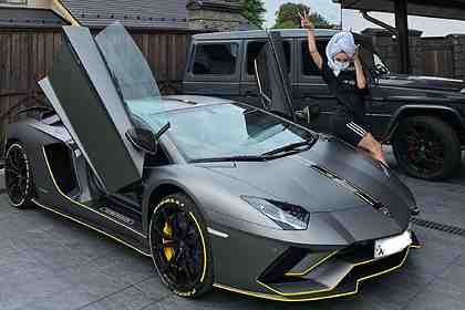 Настя Ивлеева