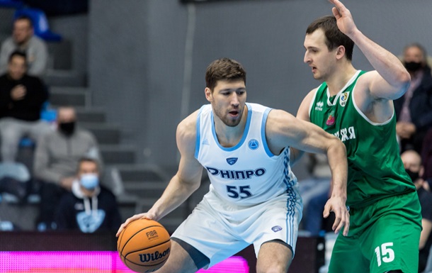 Суперлига: Прометей разгромил Харьковских Соколов, Днепр разобрался с Запор