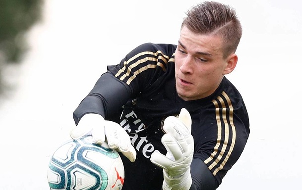 Лунин попал в заявку Реала на Лигу чемпионов