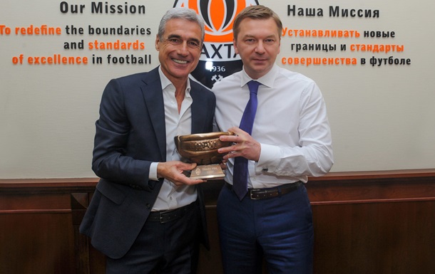 Шахтер объявил об уходе Каштру