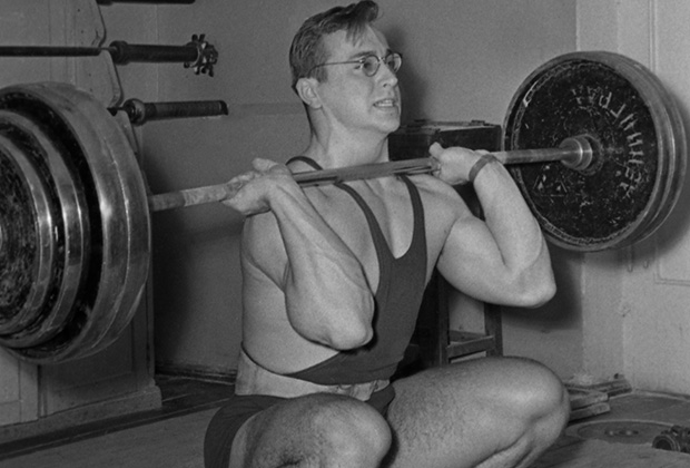 Юрий Власов