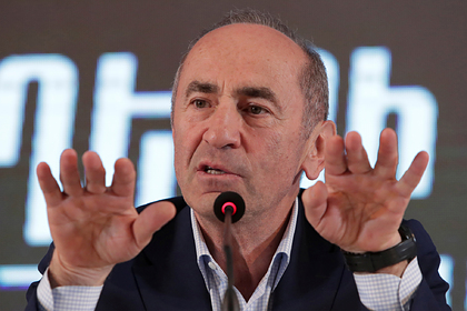 Роберт Кочарян