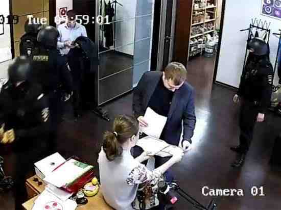 СК начал обыски в ФБК в 30 регионах СК начал обыски в ФБК в 30 регионах