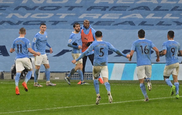 Зинченко помог Манчестер Сити расправиться с Астон Виллой