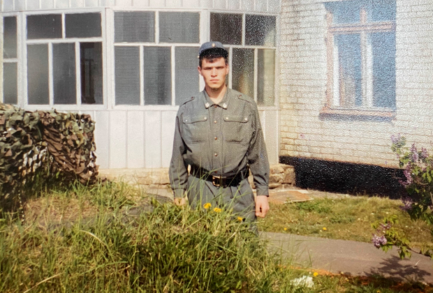 Алишер Махмутов