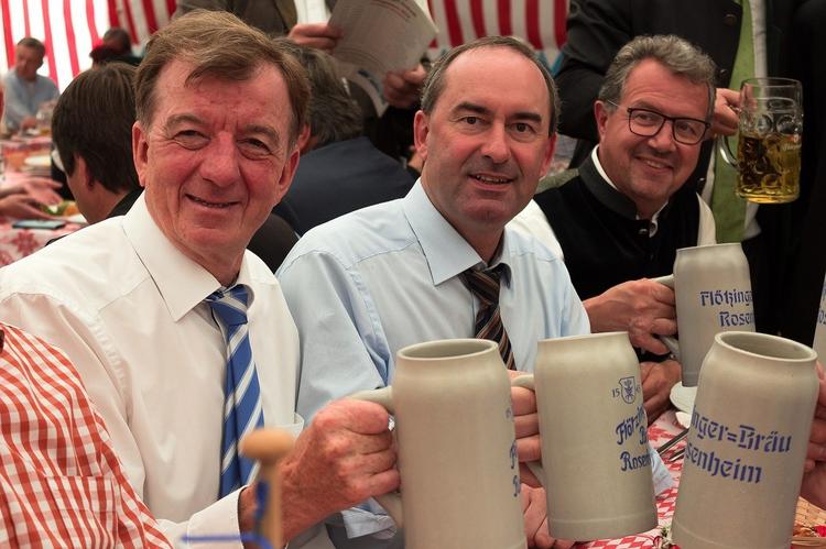 Пива не будет: Германия второй год подряд отменила проведение Октоберфеста