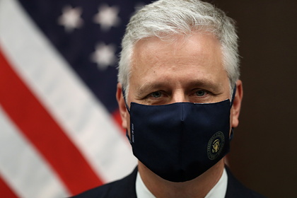 Роберт О'Brien