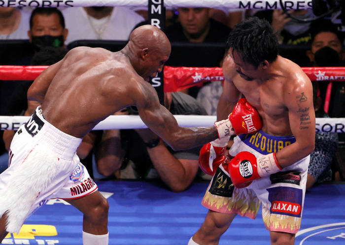 Йорденис Угас и Мэнни Пакьяо