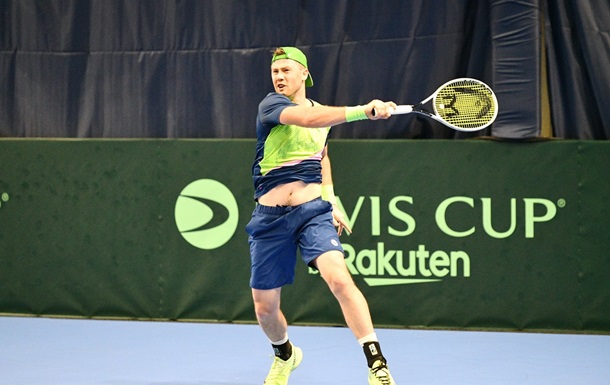 Марченко вышел в четвертьфинал турнира в Италии