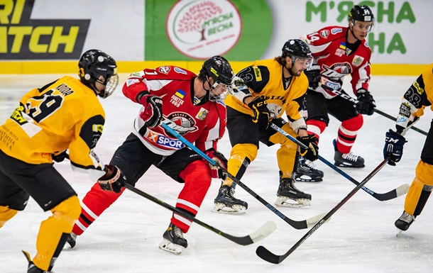 Донбасс забросил 12 шайб Белому Барсу в матче УХЛ