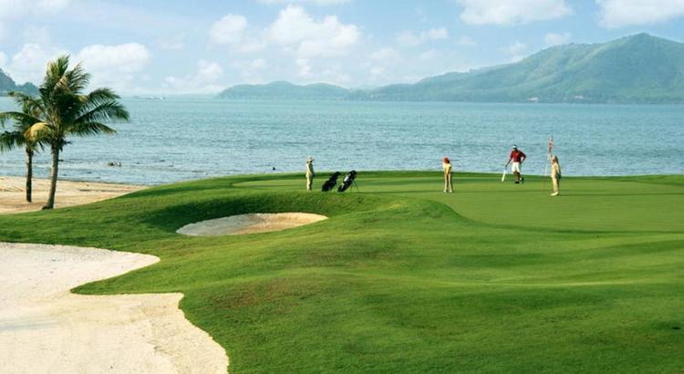 Власти Таиланда нашли решение, как туристам избежать полного карантина по прибытии