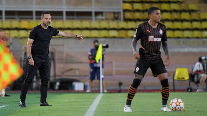 Роберто Де Дзерби во время матча Монако - Шахтер