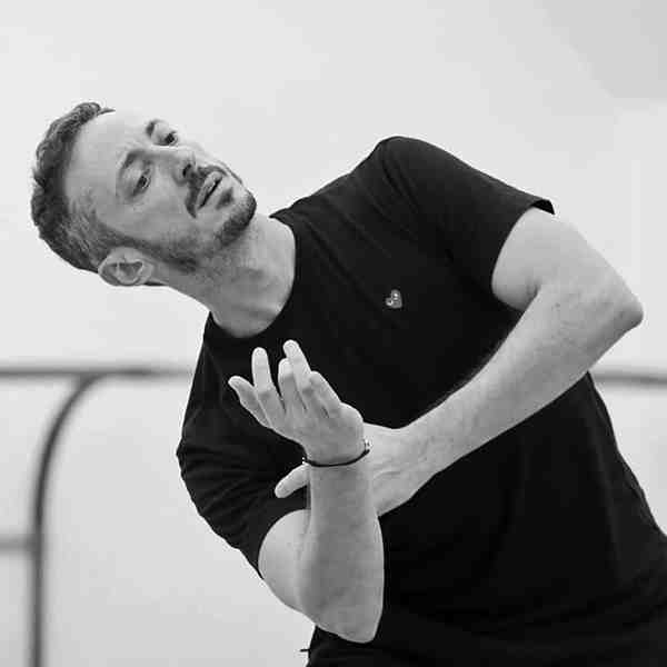 Хореограф Симоне Валастро 
