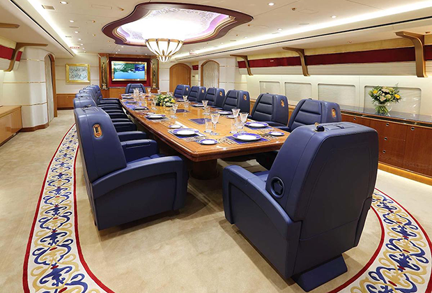 Внутреннее убранство личного самолета эмира Катара