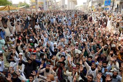 Демонстрации против французских карикатур в Пакистане 