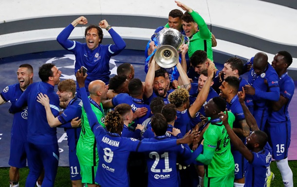 Футболисты Челси устроили бурное празднование после победы в Лиги чемпионов