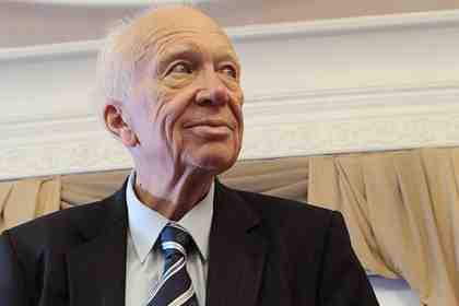 Сергей Хрущев 