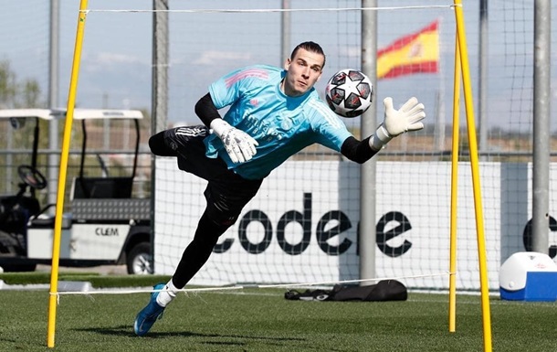 Лунин попал в заявку Реала на Эль Класико