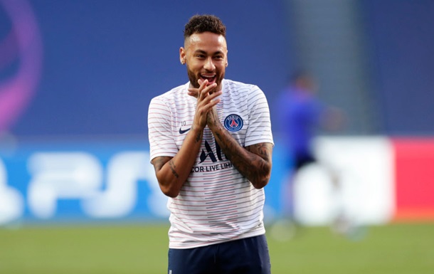 Неймар продлил контракт с ПСЖ