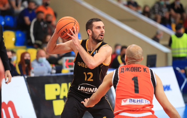 Плей-офф Суперлиги: Киев-Баскет вышел в полуфинал, Днепр обыграл Будивельник