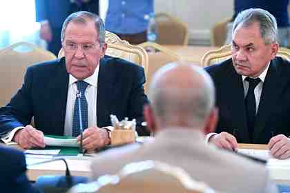 Сергей Лавров (слева) и Сергей Шойгу