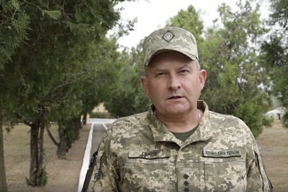 Борис Генов