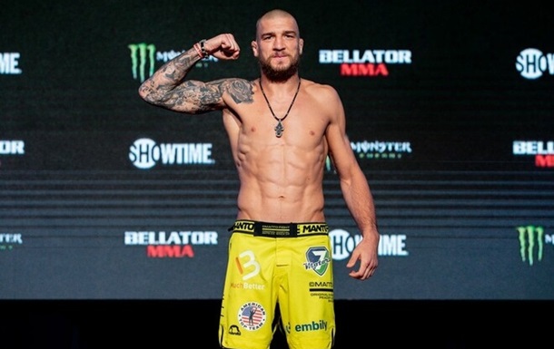 Амосов вошел в топ-5 рейтинга лучших бойцов полусреднего веса в мире