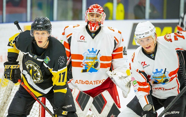 Кременчуг уверенно обыграл Краматорск в первом туре УХЛ