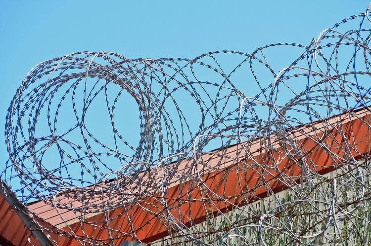 Греция собирается полностью перекрыть границу с Турцией