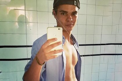 Альберто Санчес Гомес