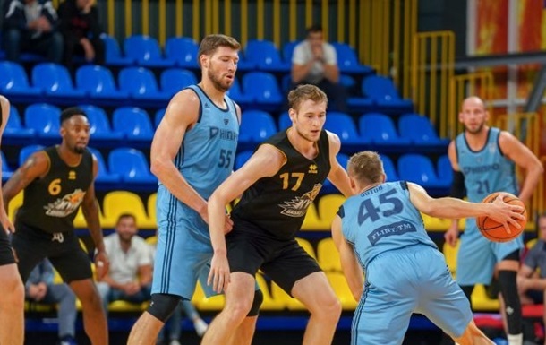 Клубы Суперлиги получат по миллиону гривен от Федерации баскетбола