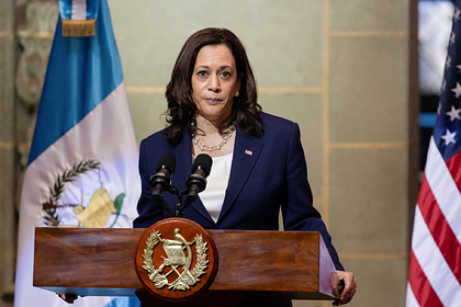 Камала Харрис