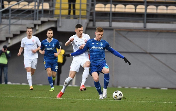 Голы Беседина и Сидорчука принесли Динамо победу над Зарей