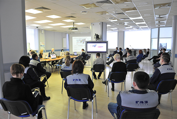 Программа «Новый соцвектор» основана на предложениях молодежных и
рабочих советов ГАЗа