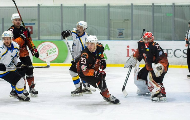 УХЛ: Кременчуг забросил семь шайб в ворота Днепра