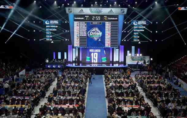 Драфт НХЛ пройдет в новом формате