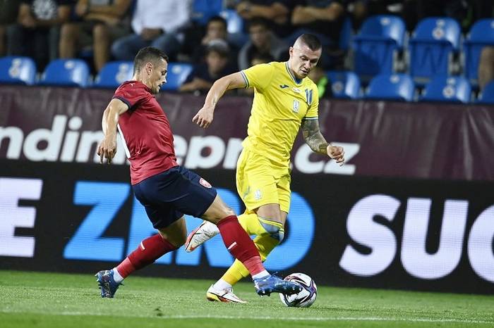Кадр с матча Чехия - Украина