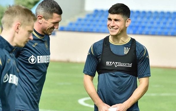 Малиновский - об игре с Англией: Мы уже видели на Евро, что все возможно