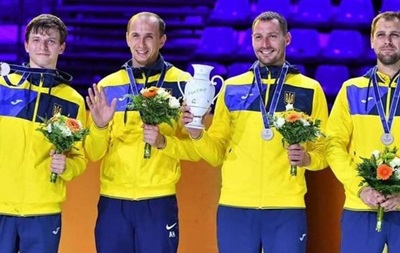 Украинские шпажисты завоевали серебро на этапе Кубка мира в России