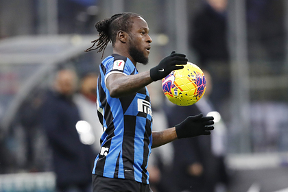 Виктор Мозес