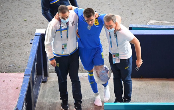 Беседин пропустит полгода из-за множественных повреждений колена