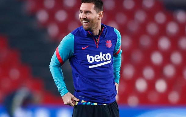 Месси забивает более 20 голов за Барселону 13-й сезон подряд